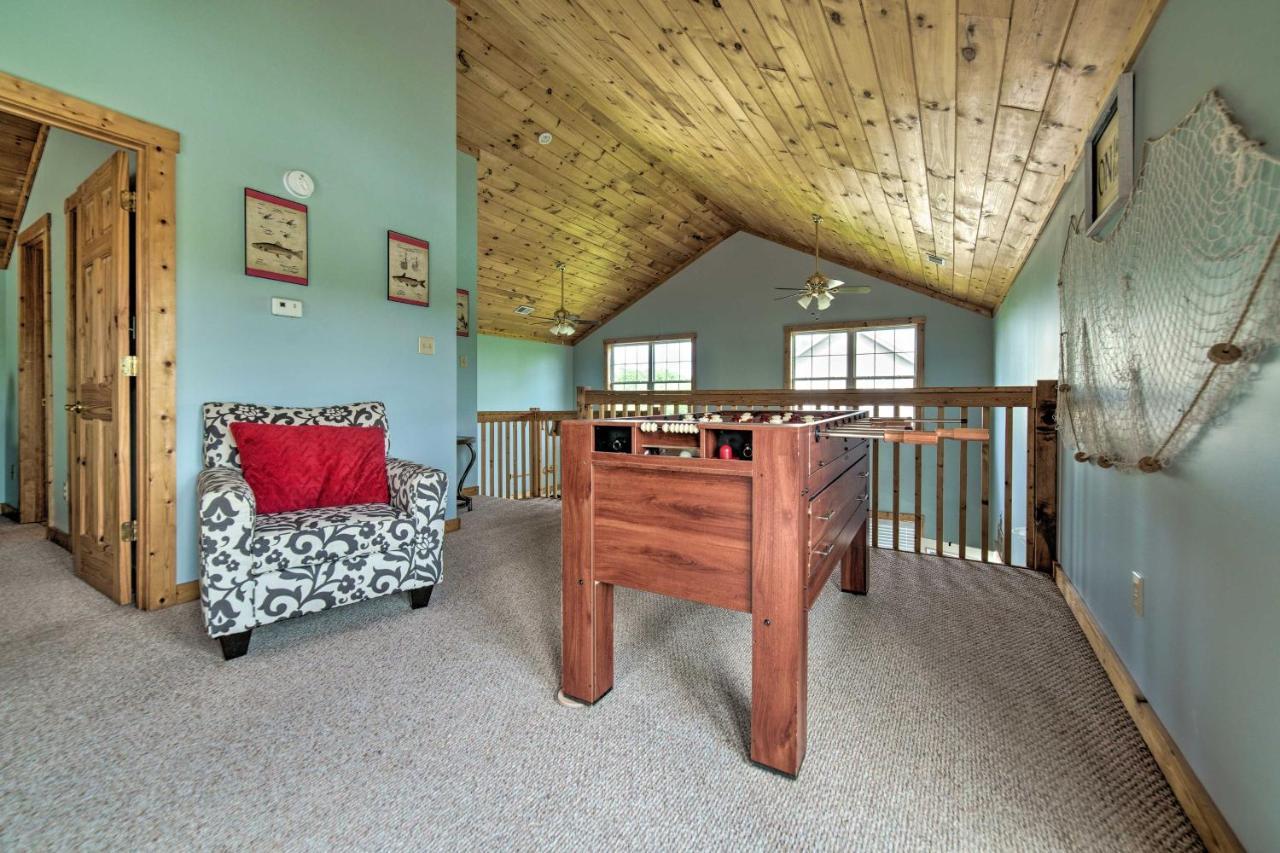 Sevierville Lake House With Deck And Foosball Table! Zewnętrze zdjęcie